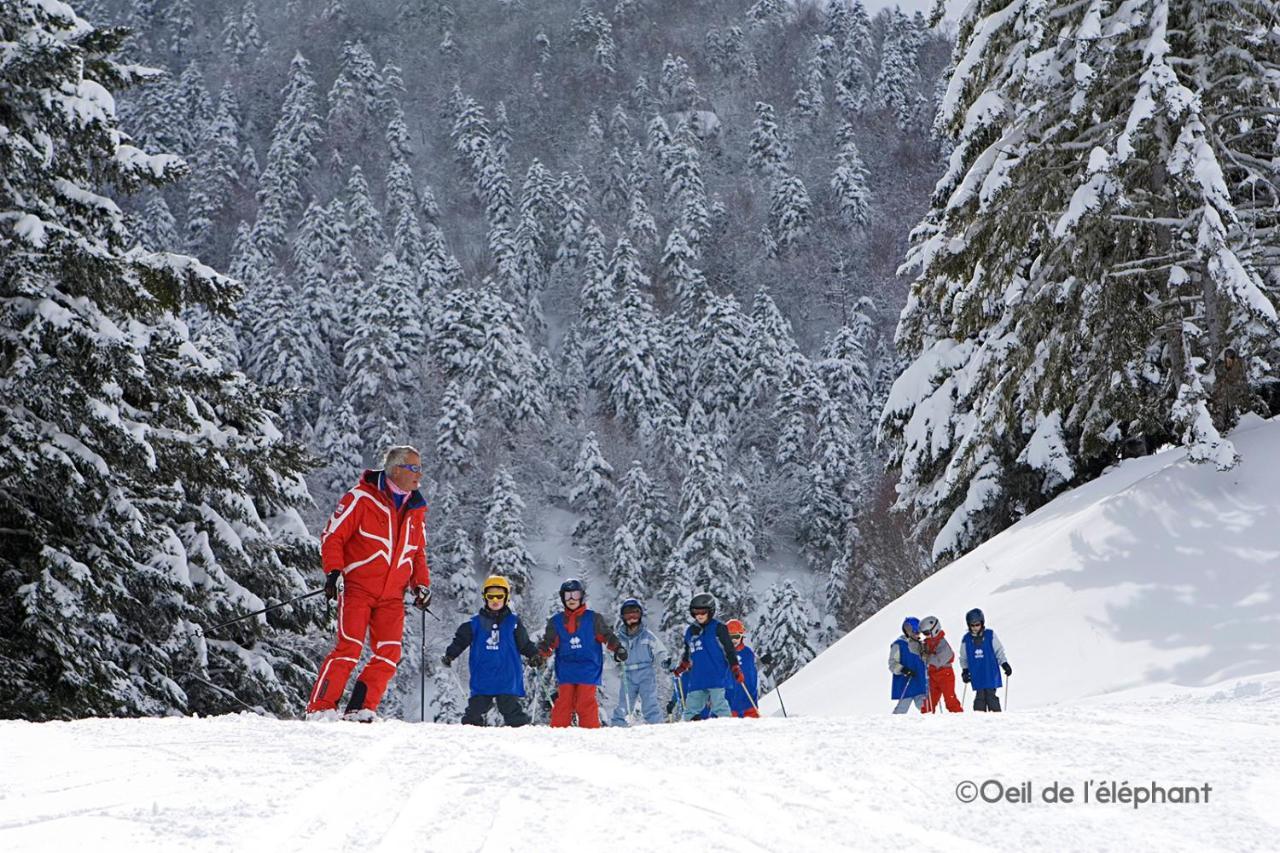 דירות Génos Les Gourgs Blancs - 80M Des Pistes - 6 Personnes מראה חיצוני תמונה